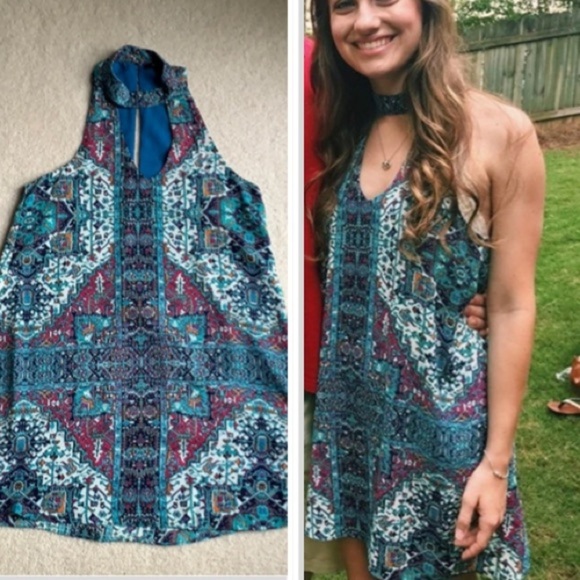 Olivaceous Key Hole Halter Mini Dress Blue Colorful Fun Funky Retro Hippie Small - Picture 2 of 6